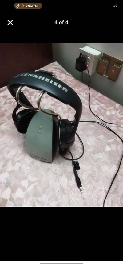 Sennheiser RS 120 II Wireless Headphone system.