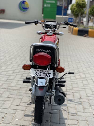 Honda CG 125 2025 | First Owner | 11,000 KM Genuine | No Work Required