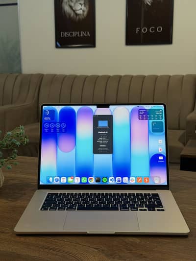 Macbook Air M3 (15 inch)