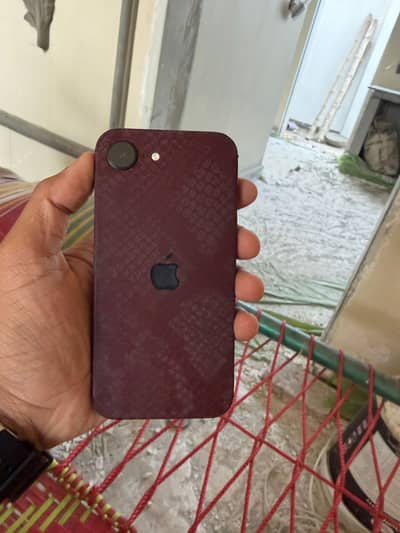 Apple iPhone 16e 10/10