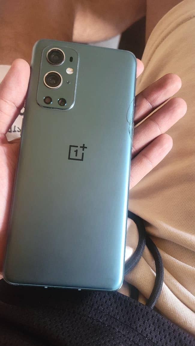 One Plus 9 Pro 1