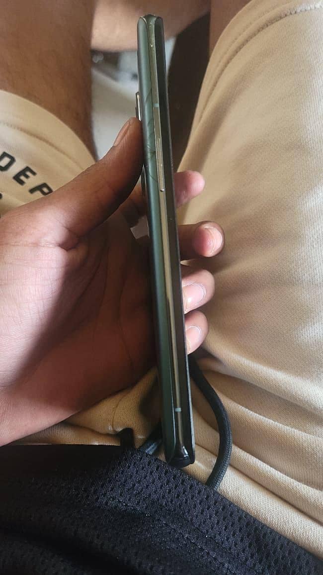 One Plus 9 Pro 3