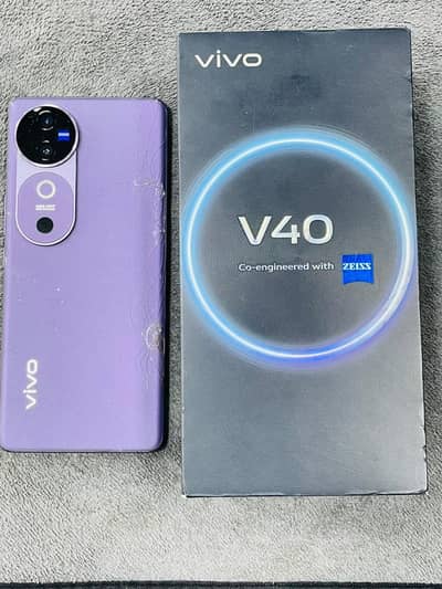 Vivo V40