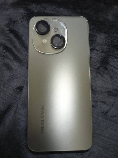 Tecno Spark Go 1