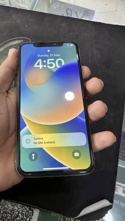 iPhone X