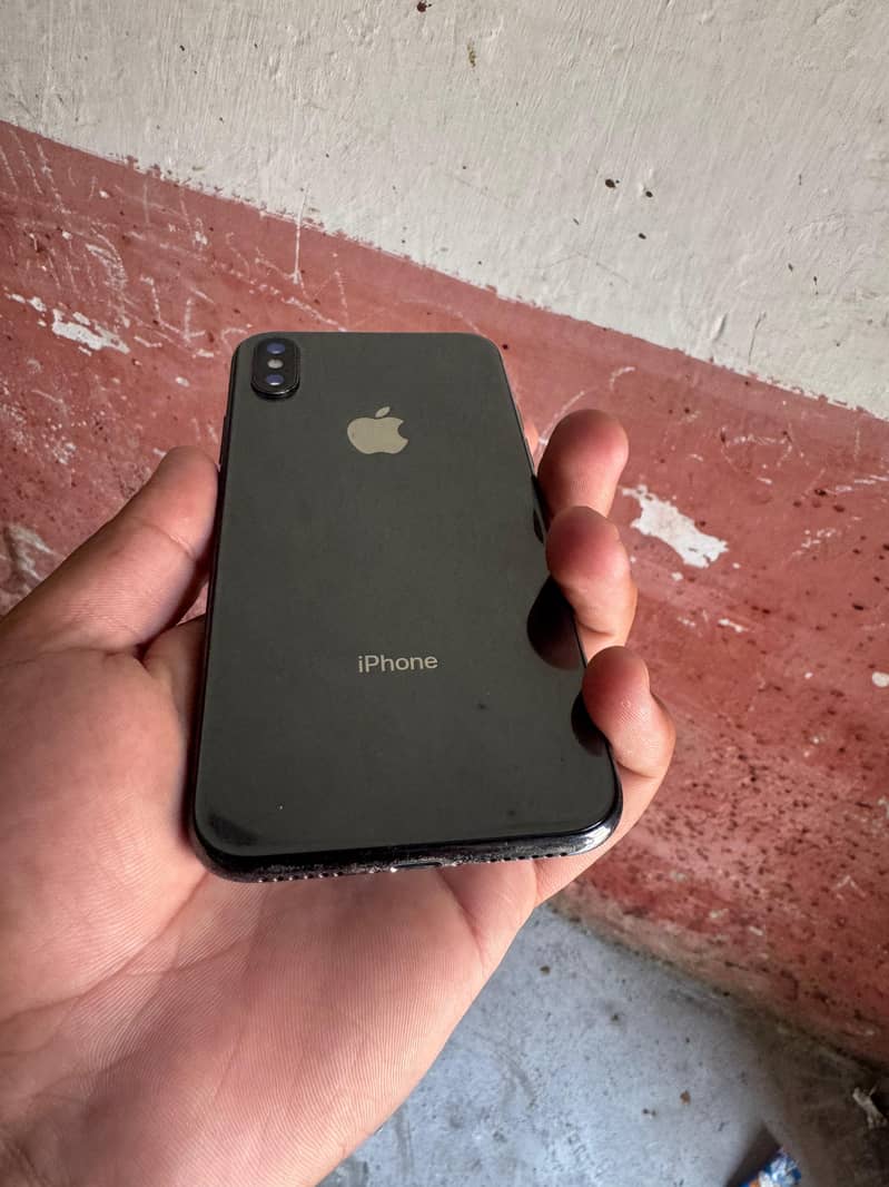 Apple iPhone X 5