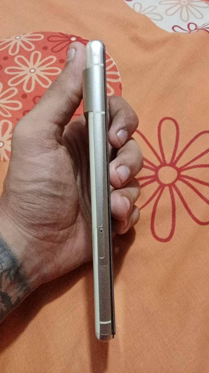 Google Pixel 7 3