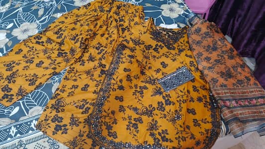 farshi shalwar gol damn shirt  embroidery pure lawn