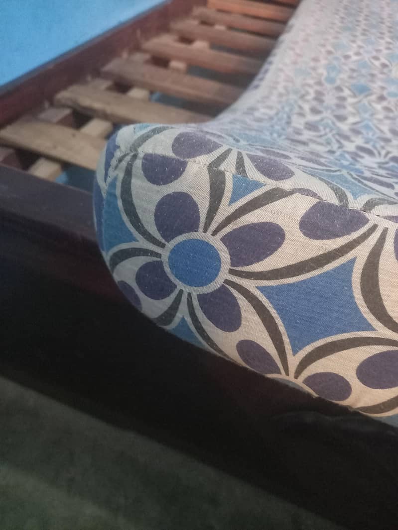Double Bed and Dressing Table 2