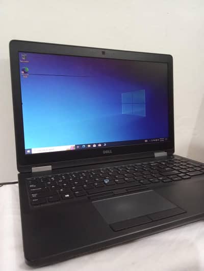 Dell Precision 3510 i-7 HQ PROCESSOR WORKSTATION, 2GBAMD GRAPHICS card