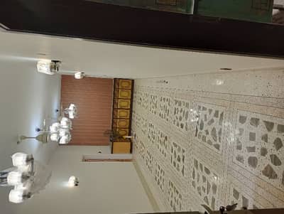 460 Yards 1st Floor For Rent