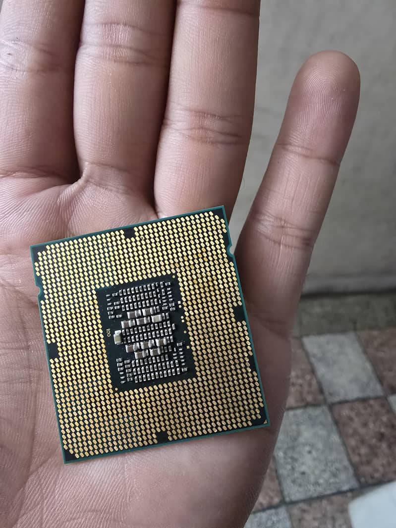 intel xeon e5-2418L 1
