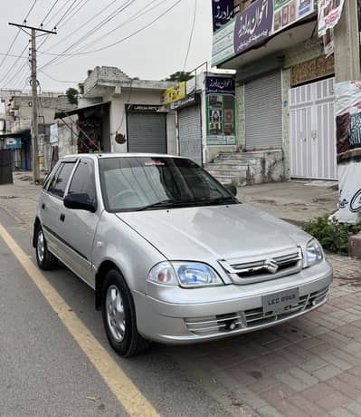 Suzuki Cultus VXRi EFi 2011 genine condition
