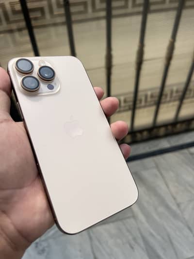 Apple iPhone 16 Pro Max Factory Unlocked