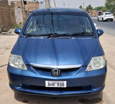HONDA CITY IDSI 2005 MODEL BLUE COLOUR LUSH CONDITION DERA GHAZI KHAN