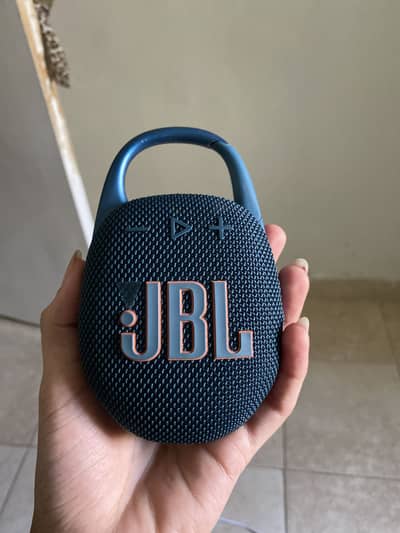 JBL Clip 5
