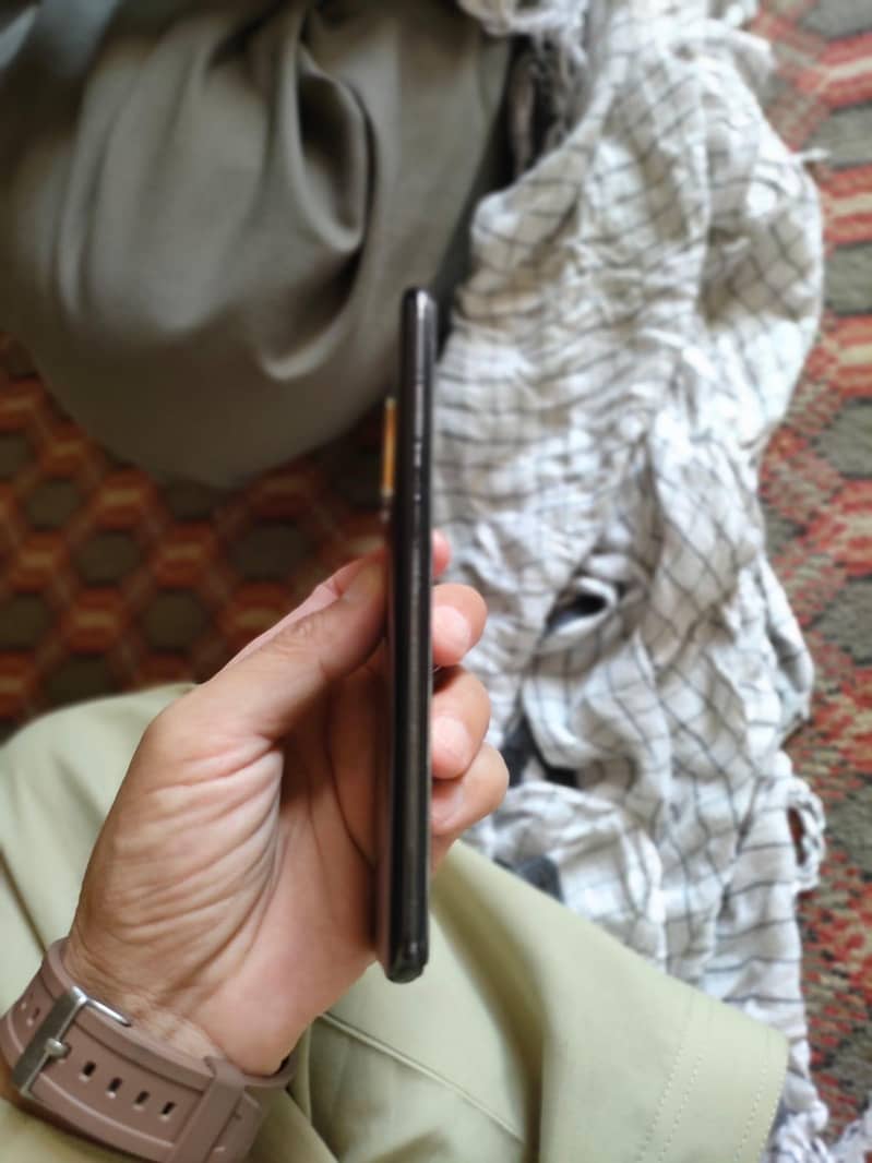 OPPO A95 4