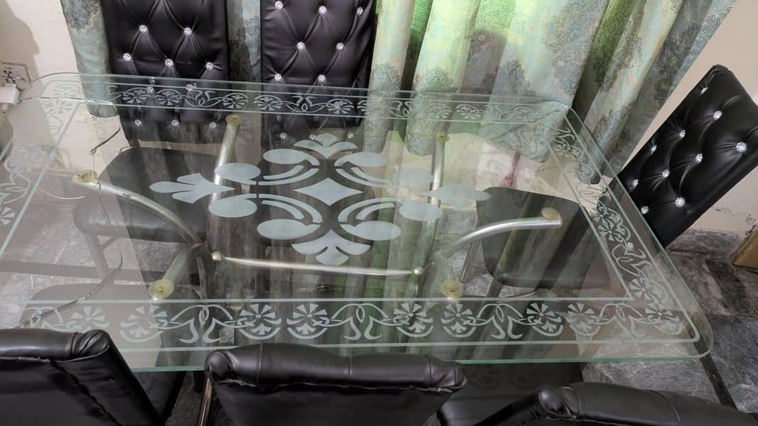 dinning table 0