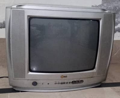 LG 14 Inch Old TV in low price