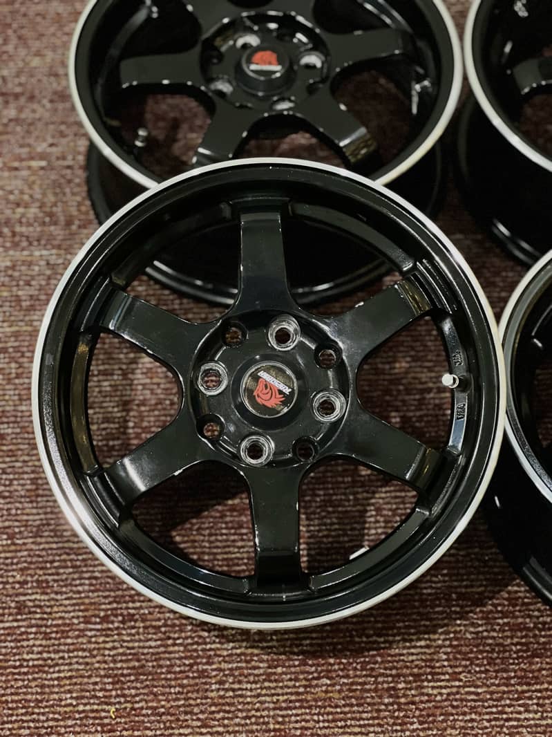 Rays te37 14 inch 2
