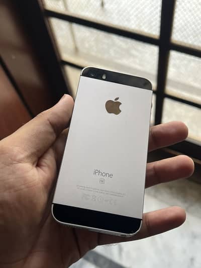 Apple iPhone 5 SE