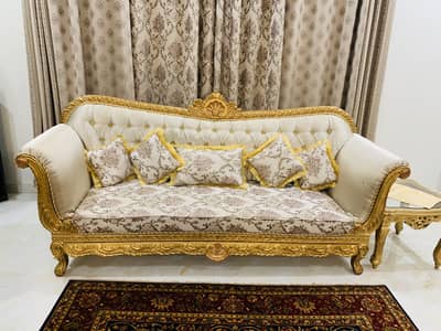 Sofa set 3+2 gently used