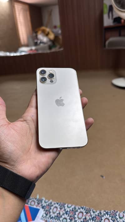Apple iPhone 12 Pro