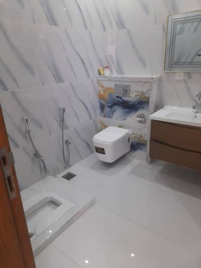 10 Marla Ground Floor For Rent - Brand New House