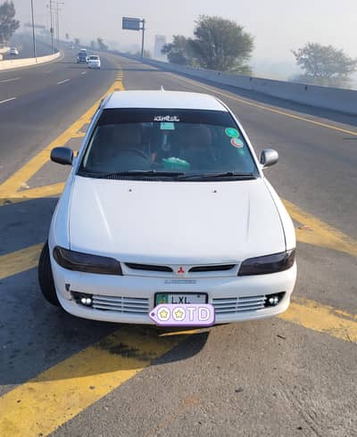 Mitsubishi Lancer 2000/ import 2001 Russia embassy
