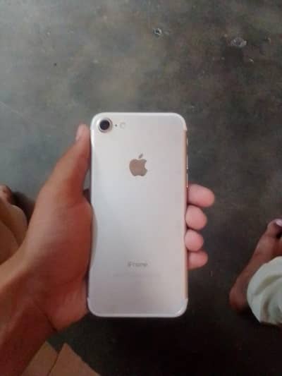 Apple iPhone 7