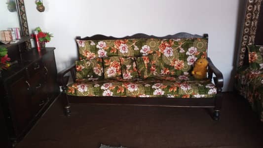 room ret farnechur