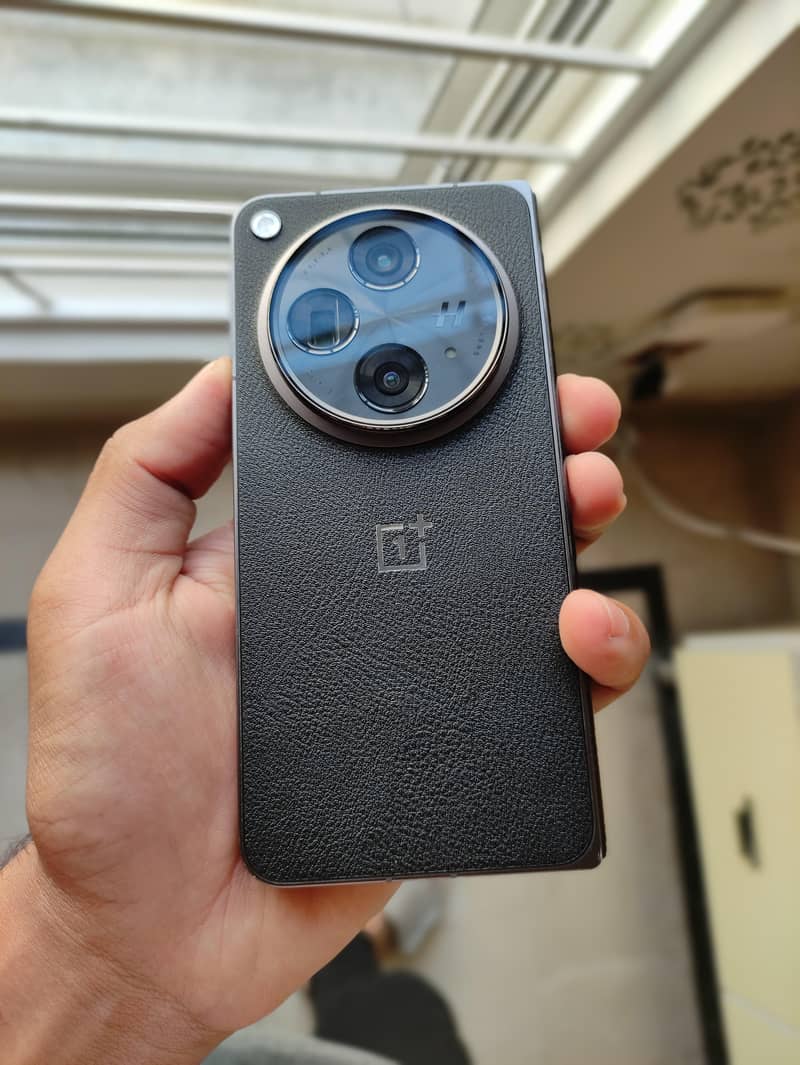 ONEPLUS Open 0