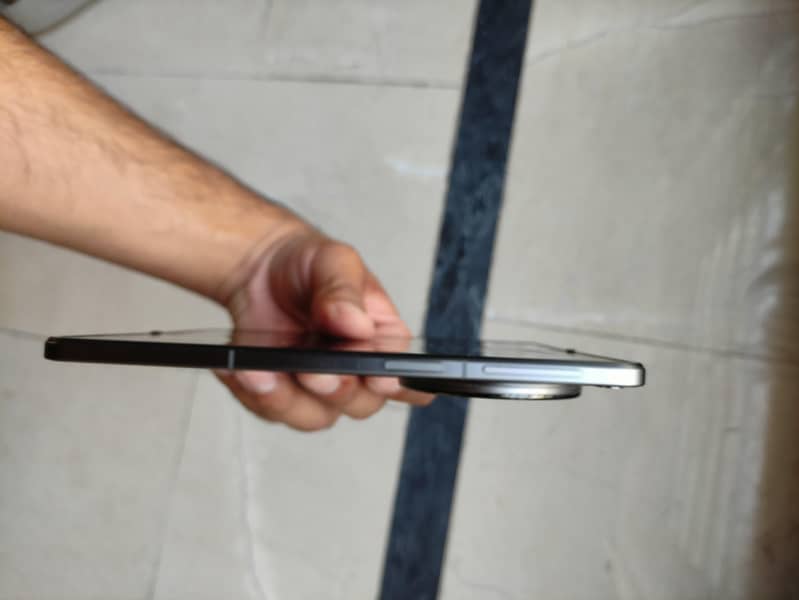 ONEPLUS Open 6