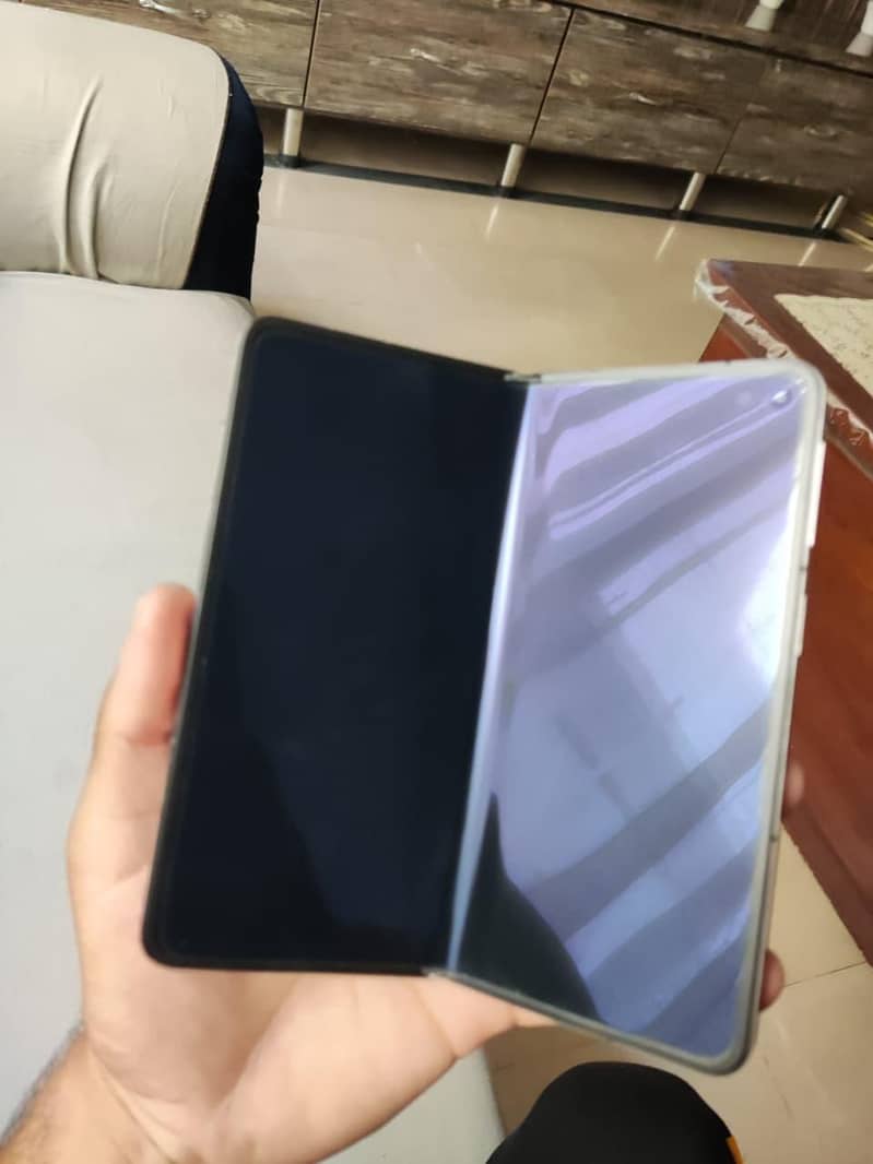 ONEPLUS Open 8