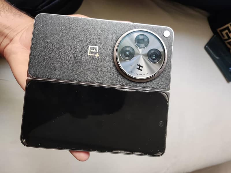 ONEPLUS Open 9
