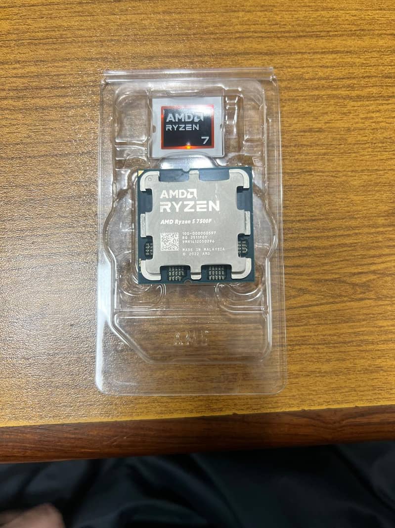 AMD Ryzen 5 7500F Processor Chip 3
