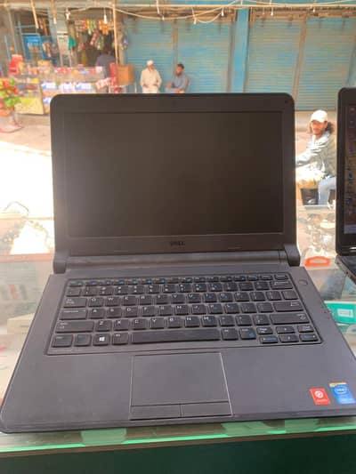 dell laptop latitude 3340