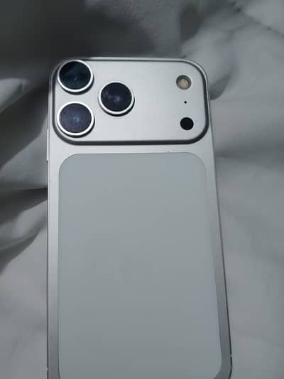 Apple iPhone XR converted 17 pro max 64 Gb
