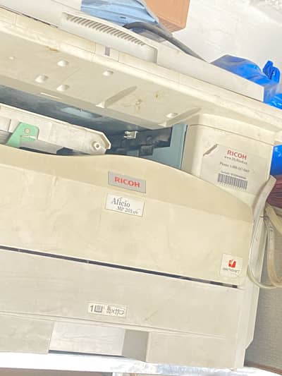 Foto copy wali machine all ok ha