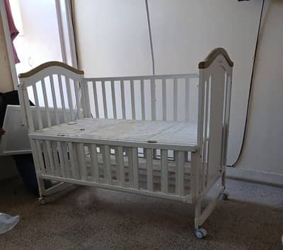 Mom Squad Baby Cot (White) WBB 716