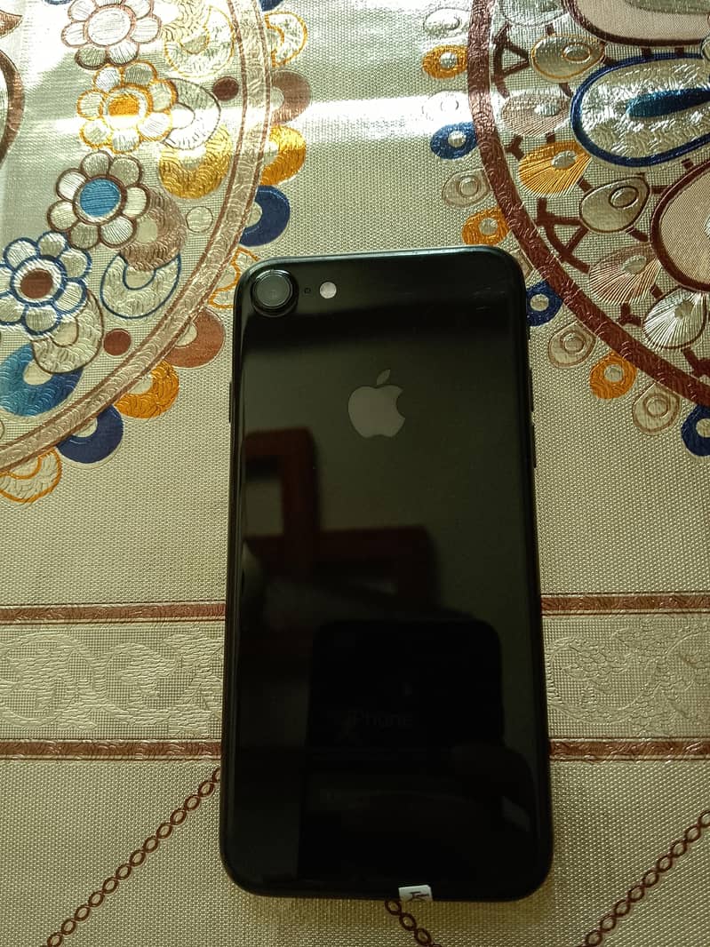 iPhone 7 0