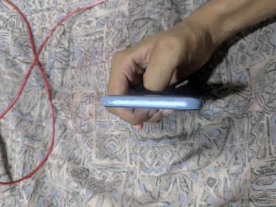 Samsung Mobile J6