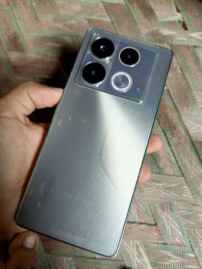 Infinix note 40