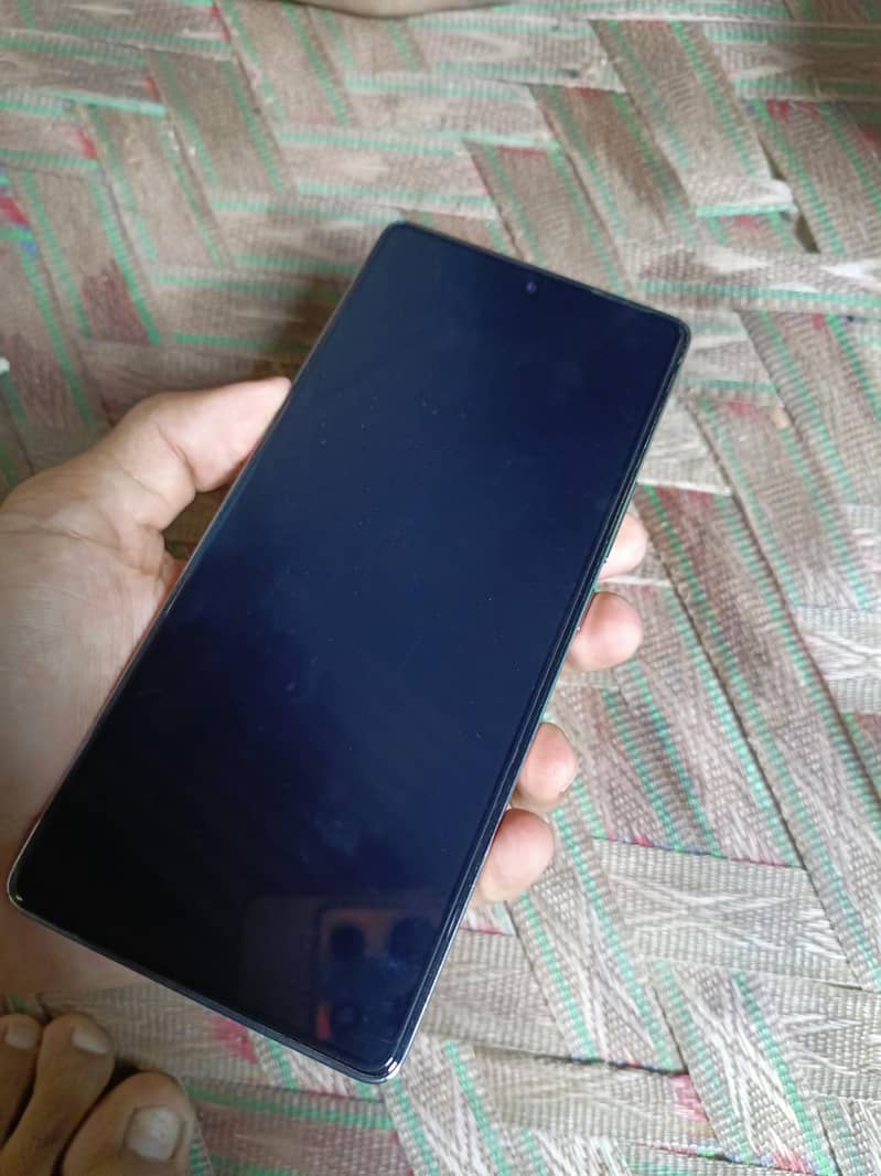 Infinix note 40 4