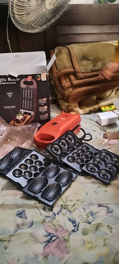 RAF 5 in 1 Waffle, Cupcake & Donut Maker - Imported - Brand New