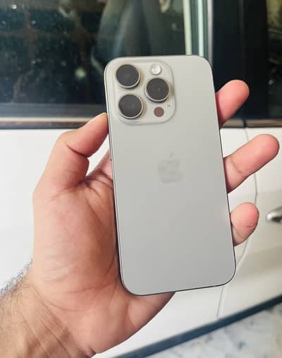 Apple iPhone 15 Pro