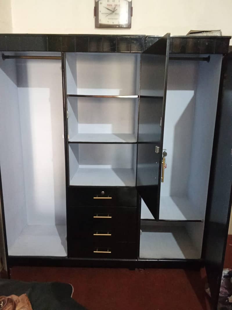 wardrobe 1
