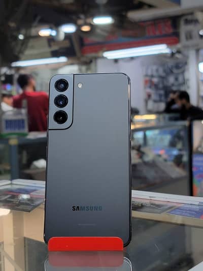 SAMSUNG S22 8/128 SD GEN 1 KA PROCESSOR NON PTA GAMING PHONE