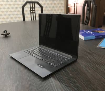 Lenovo Yoga i7