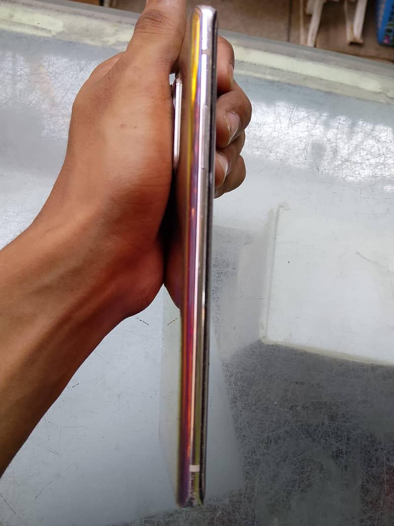 One Plus 8 pro memory 12+4/256 2